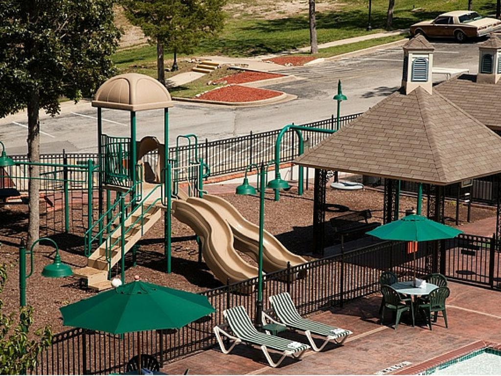 French Quarter Resort Branson Exterior photo